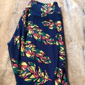 One size LuLaRoe leggings